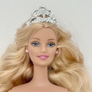 2002 Barbie Princess Princesa Doll MATTEL #56776 Pink Dress Silver Crown Blonde